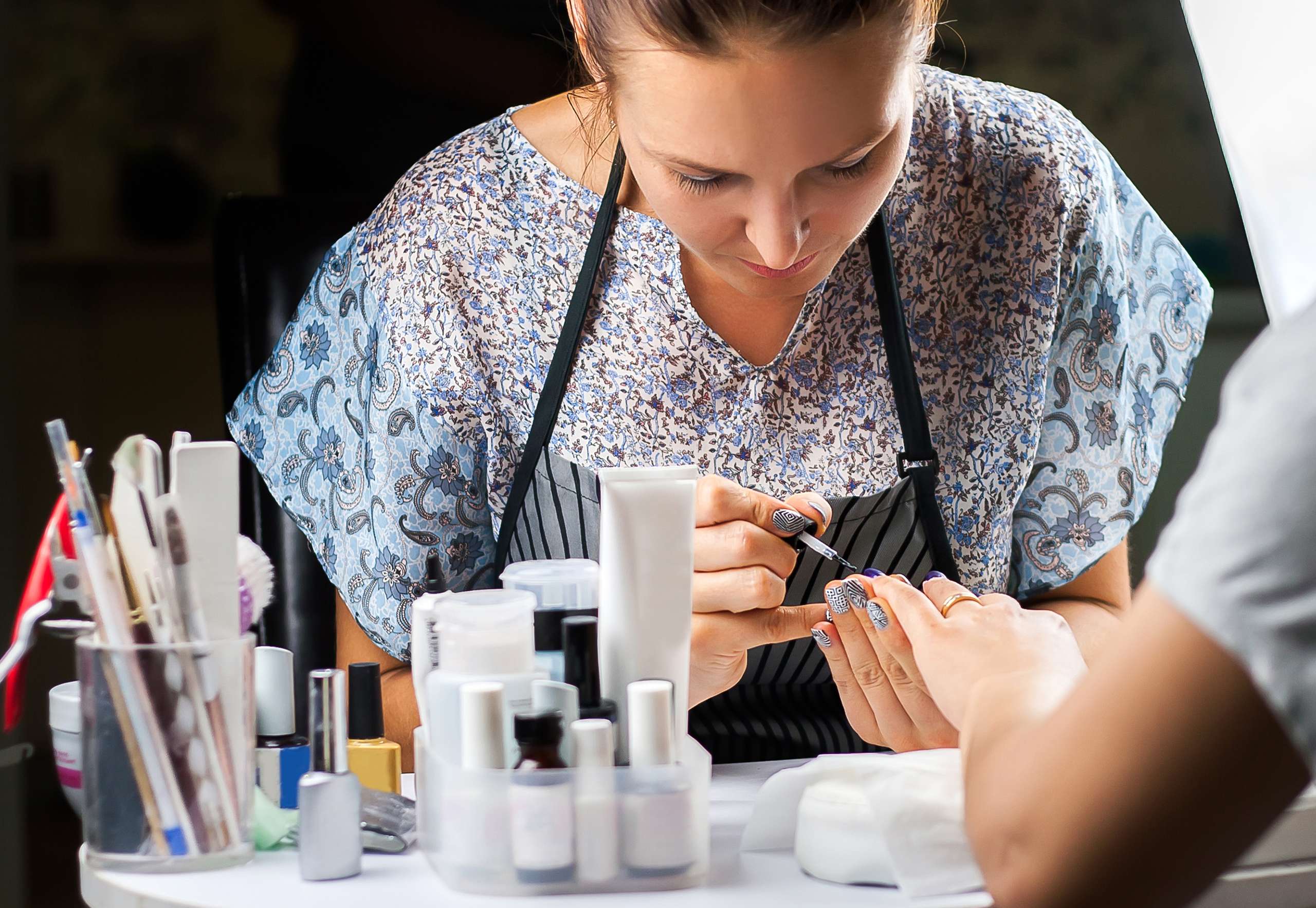 How to Build Steady Brush Control for Nail Design